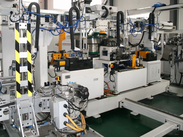 With Nut Sleeve Robot Tube Production Line
